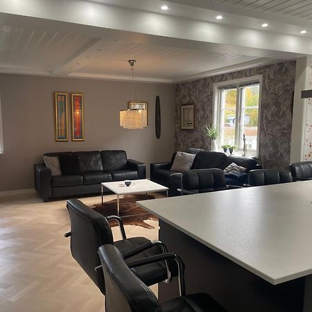 Apartment Uddevalla Bohuslaen Bubbelbad Bagian luar foto