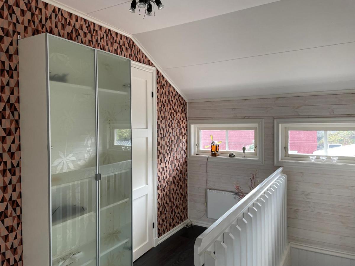 Apartment Uddevalla Bohuslaen Bubbelbad Bagian luar foto